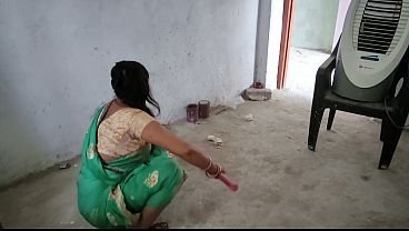 sexo real ao ar livre com uma bhabhi indiana sensual da aldeia  | Vídeo Pornô